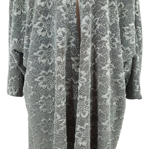 LuLaRoe Open Front 3/4 Sleeve Cardigan Sweater Womens Size L Grey Floral - Picture 6 of 15